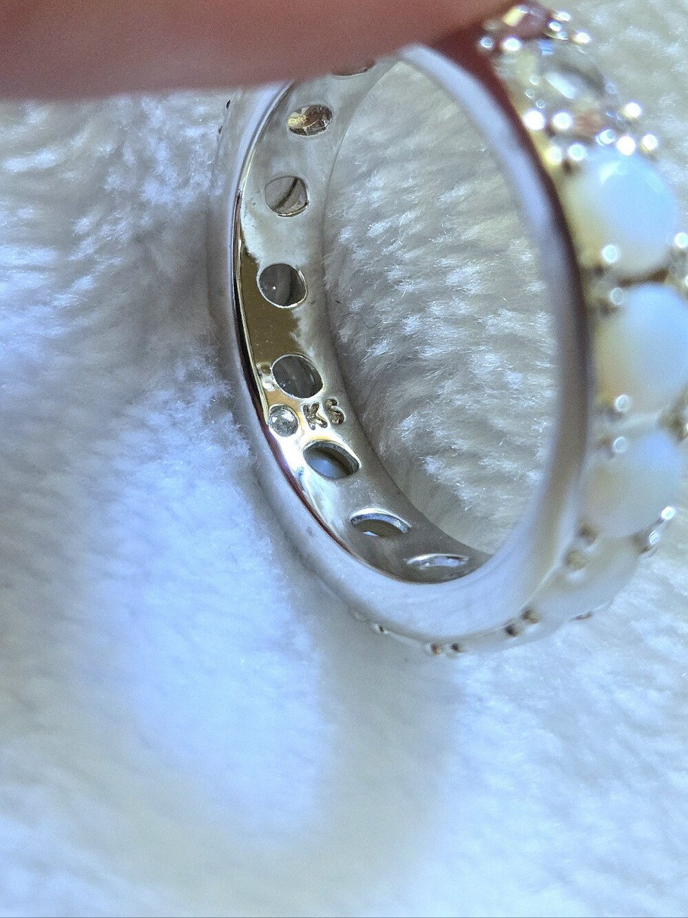 Kendra Scott (Retired) Rhodium🤍 "Chandler" Band Ring💍 in White Opalite Mix - Picture 9 of 16
